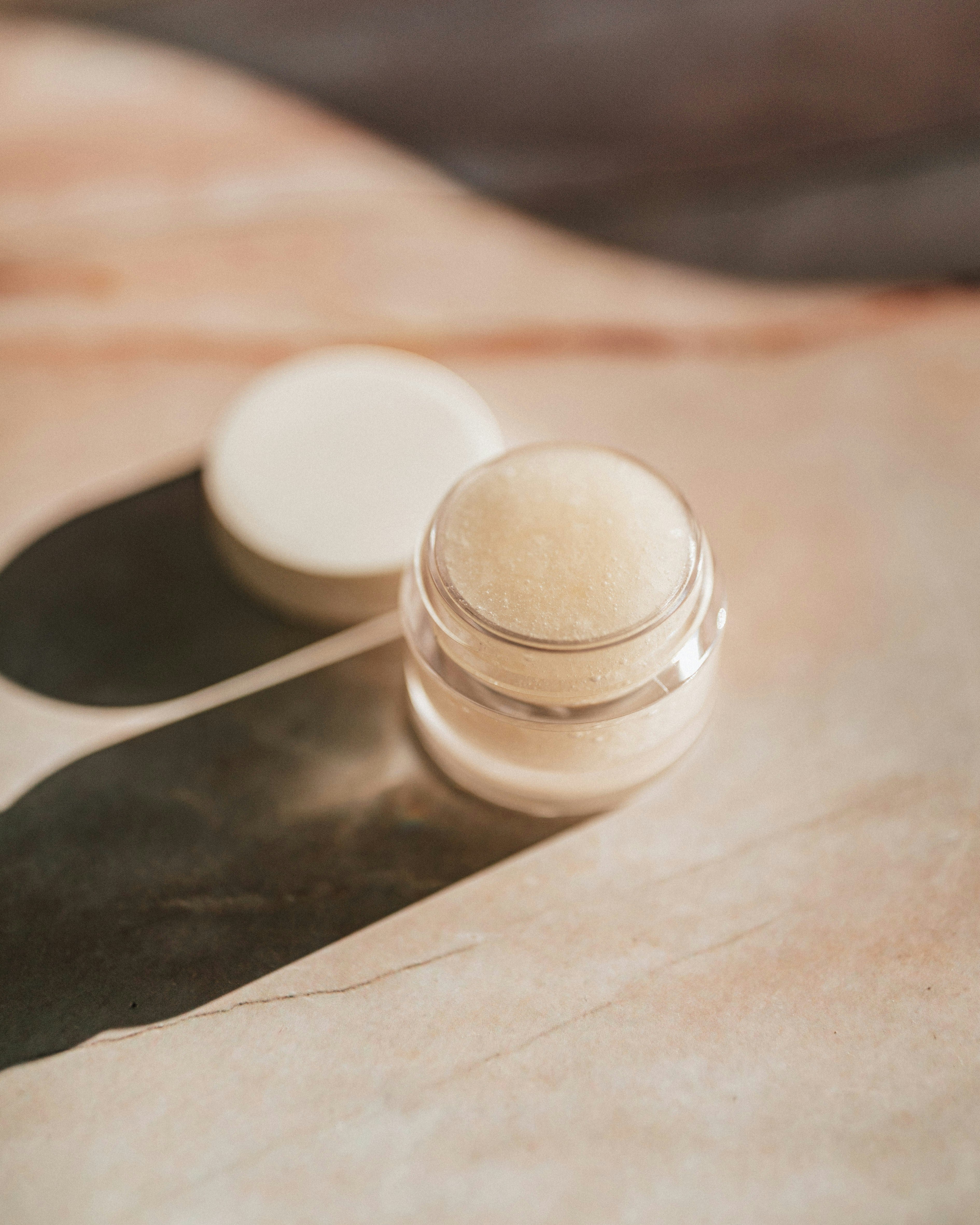 Lip Balm Without Lanolin: Discover gentle lanolin free balms